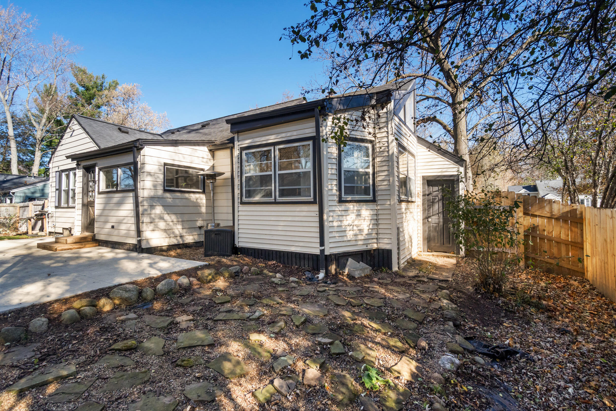 840 Springcrest Boulevard Jackson, MI 49203 - Photo 50 of 50 51_840 springcrest blvd jackson mi - 000