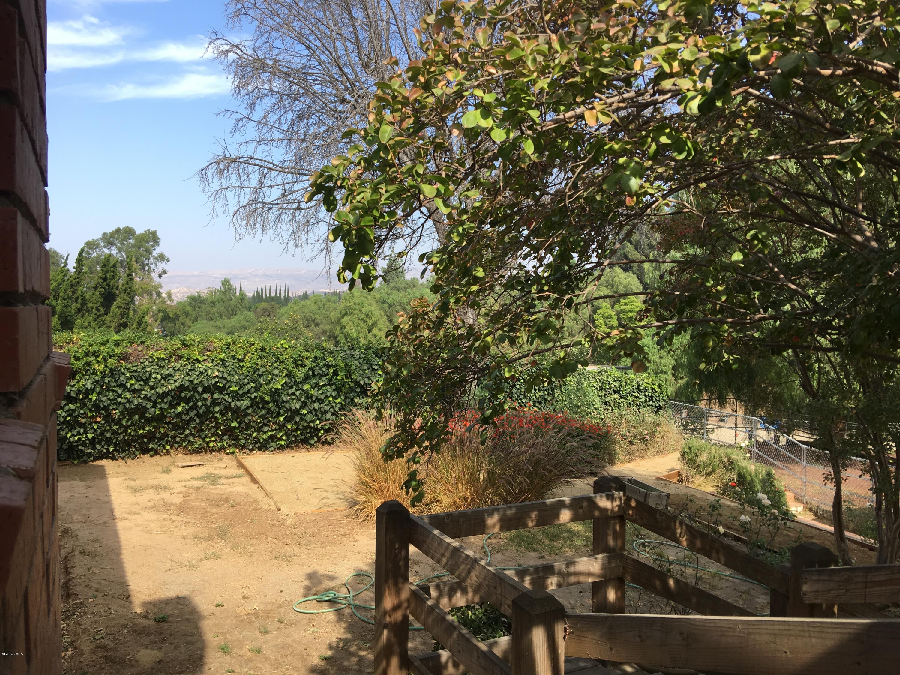 718 Tranquil Lane Simi Valley, CA 93065 - Photo 44 of 68 a view of a yard