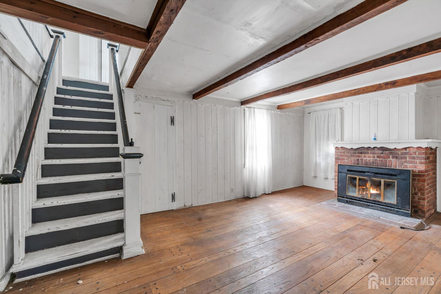 8 Church Street Middletown, NJ 07748 - Photo 7 of 25
