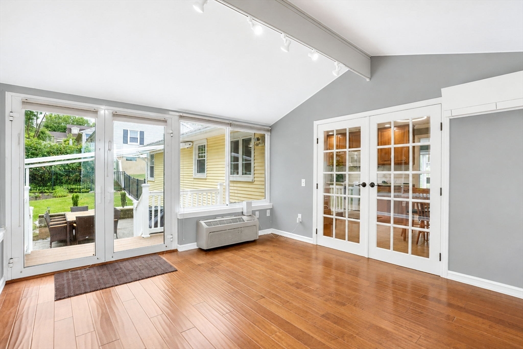 125 East Allen Ridge Road Springfield, MA 01118 - Photo 18 of 42