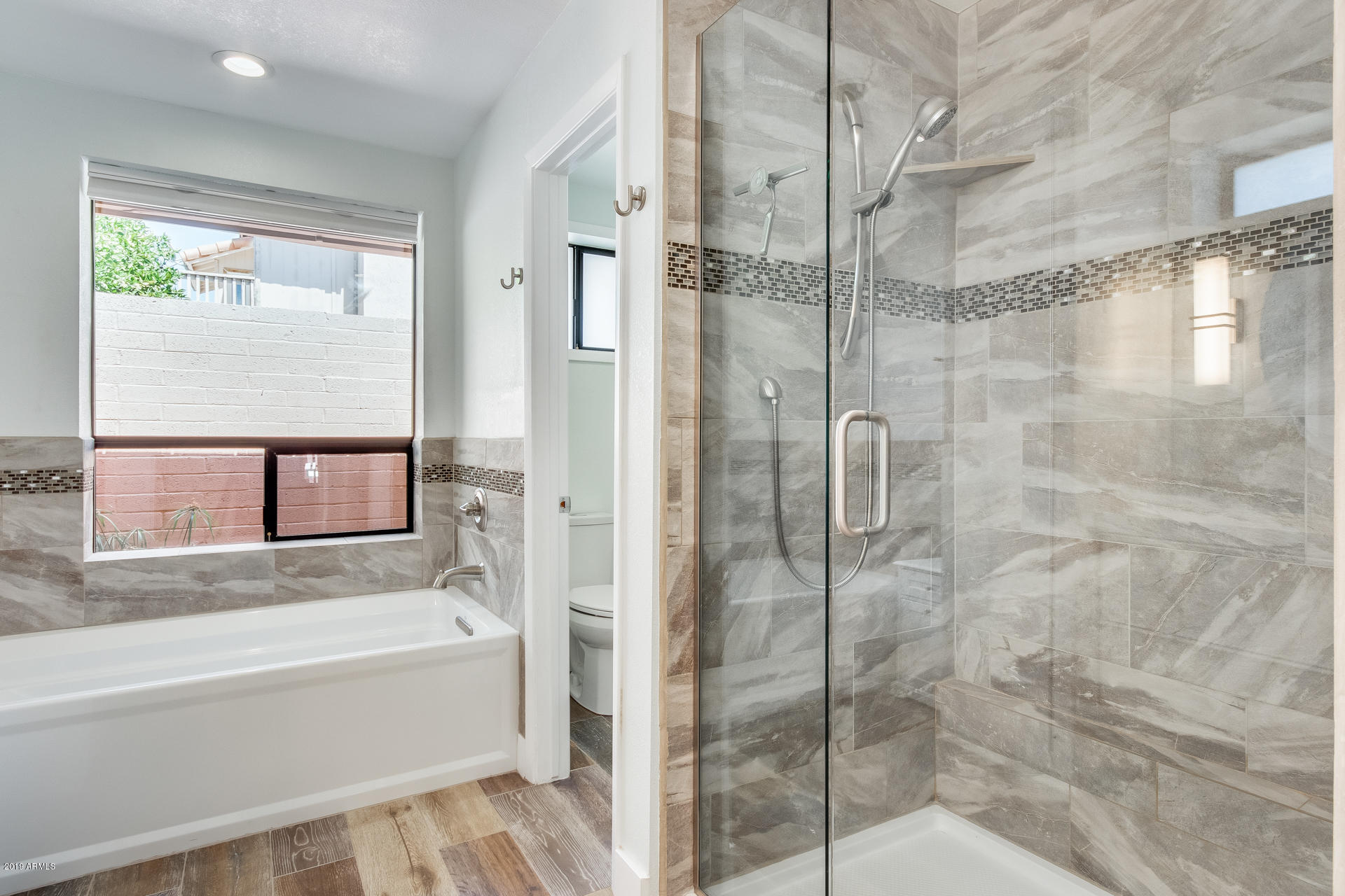 4710 East Redfield Road Phoenix, AZ 85032 - Photo 21 of 38 Master Bathroom
