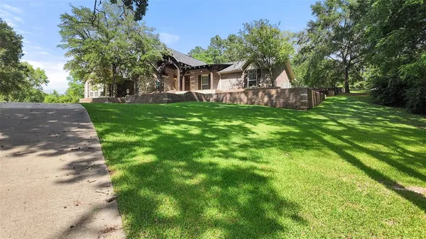 $1,345,000 | 19678 County Road 4125, Lindale, TX 75771