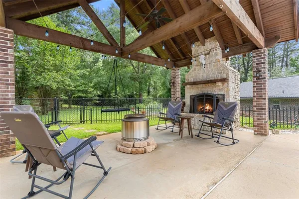 $1,345,000 | 19678 County Road 4125, Lindale, TX 75771