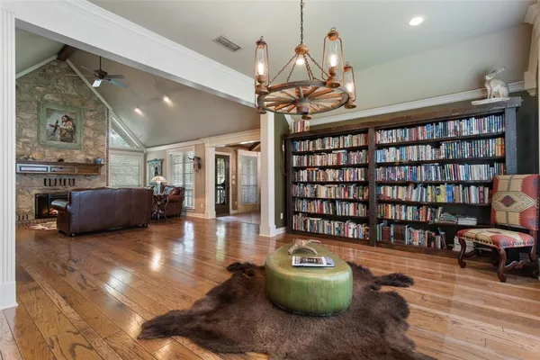 $1,345,000 | 19678 County Road 4125, Lindale, TX 75771