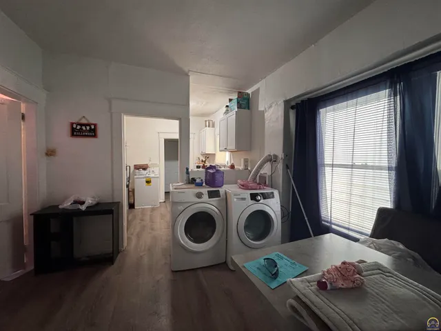 $60,000 | 216 Southeast Lake Street, Topeka, KS 66607