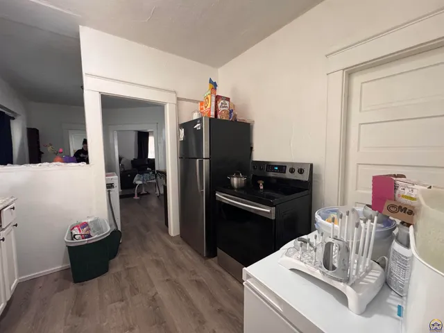 $60,000 | 216 Southeast Lake Street, Topeka, KS 66607