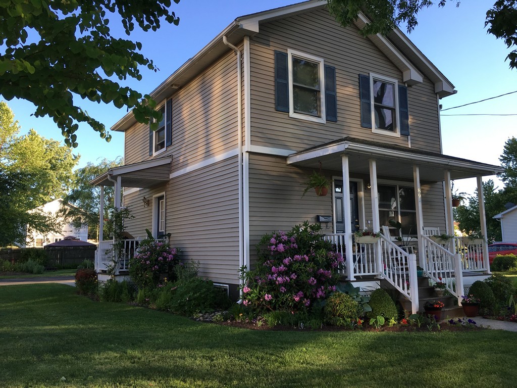 89 Hyde Avenue Springfield, MA 01107 - Photo 25 of 26 Gallery Image 25