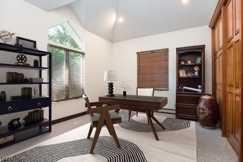 203 Rock Road West Green Brook, NJ 08812 - Photo 5 of 26