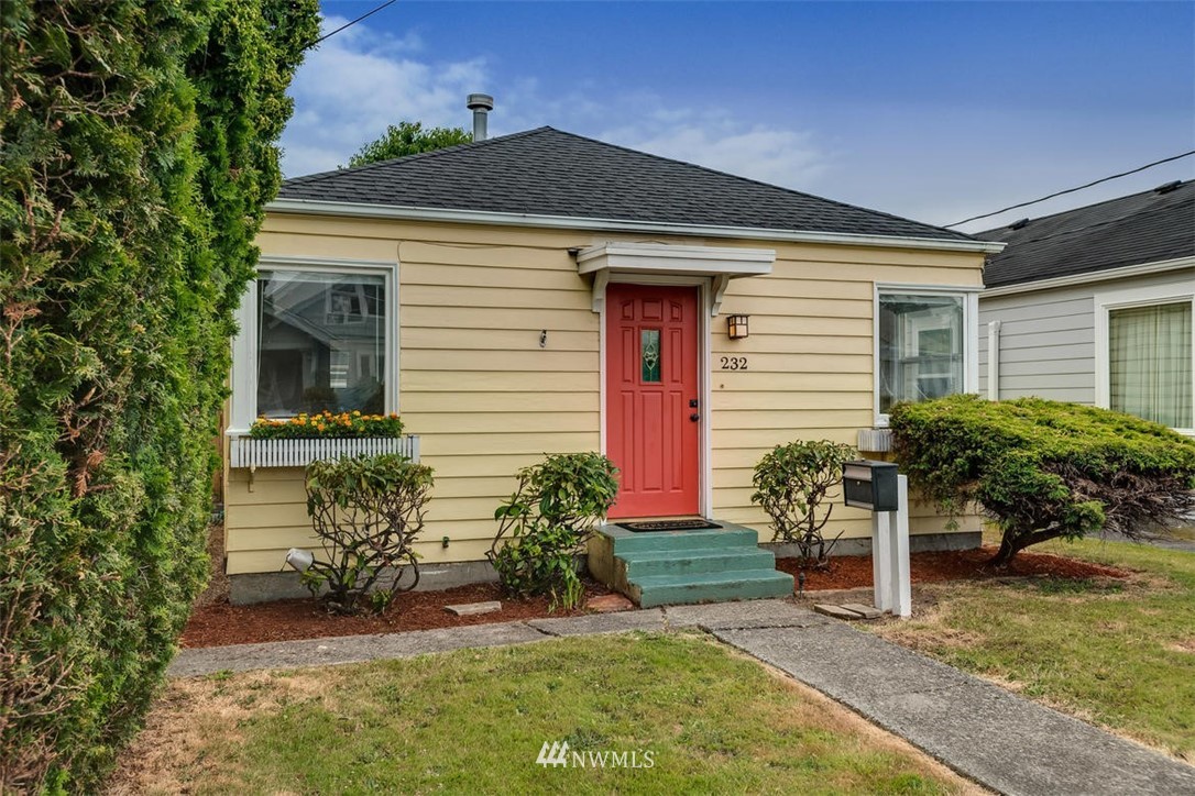232 Pelly Avenue North Renton, WA 98057 - Photo 2 of 24 Gallery Image 2