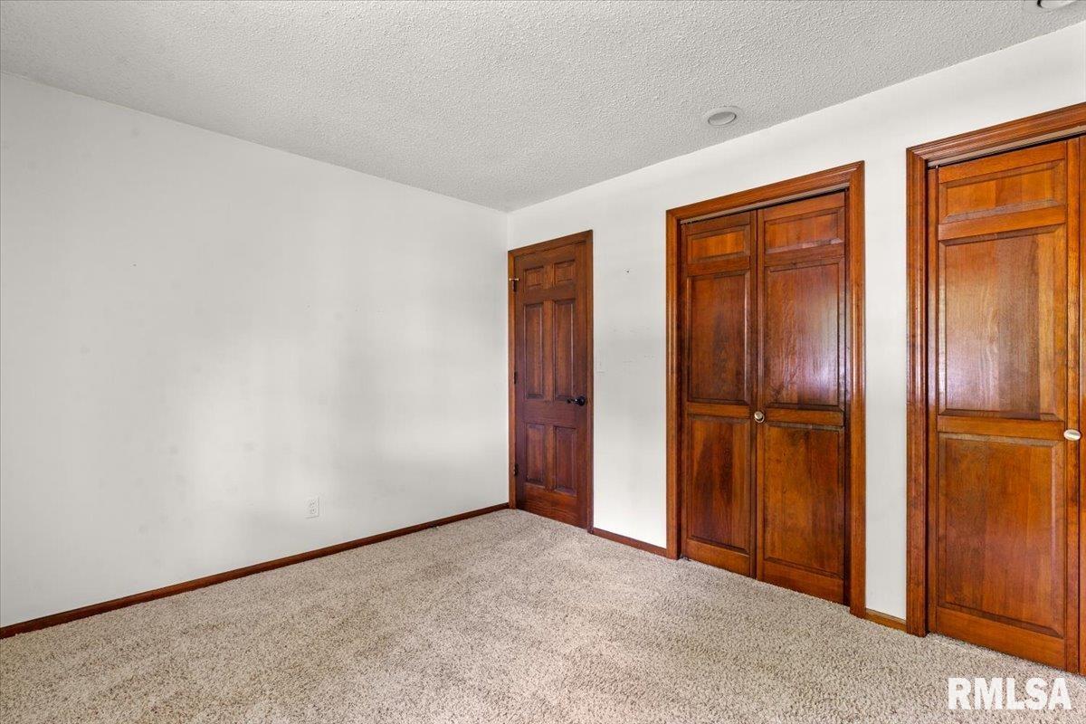 2605 Cardifs Avenue Springfield, IL 62704 - Photo 24 of 37