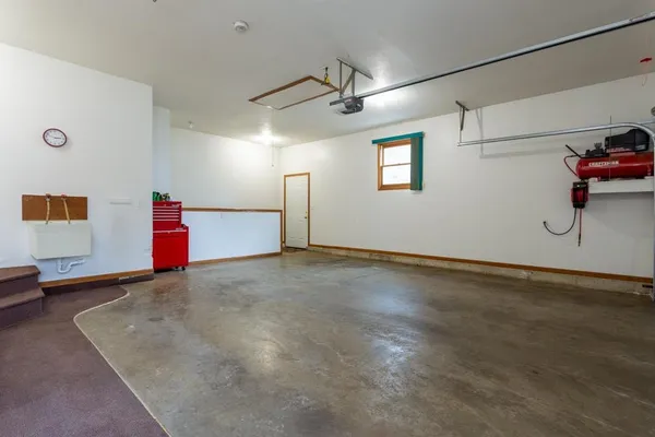 $259,999 | 1810 15th Street, Hazel Green, WI 53811