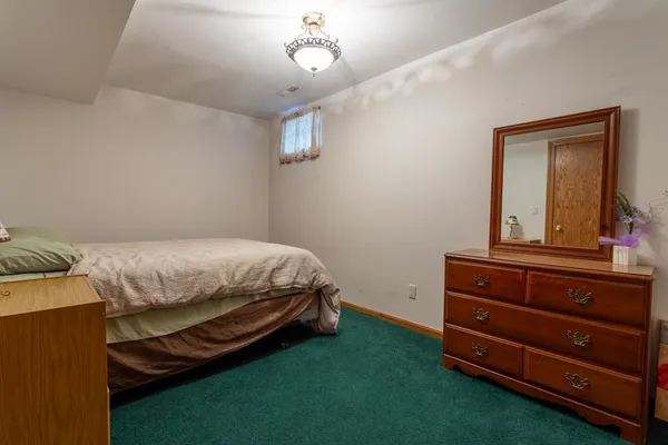 $259,999 | 1810 15th Street, Hazel Green, WI 53811