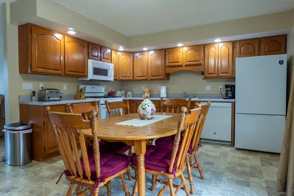 $259,999 | 1810 15th Street, Hazel Green, WI 53811