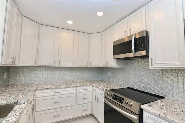 $335,000 | 1561 Daniel Lane, Lawrenceville, GA 30046
