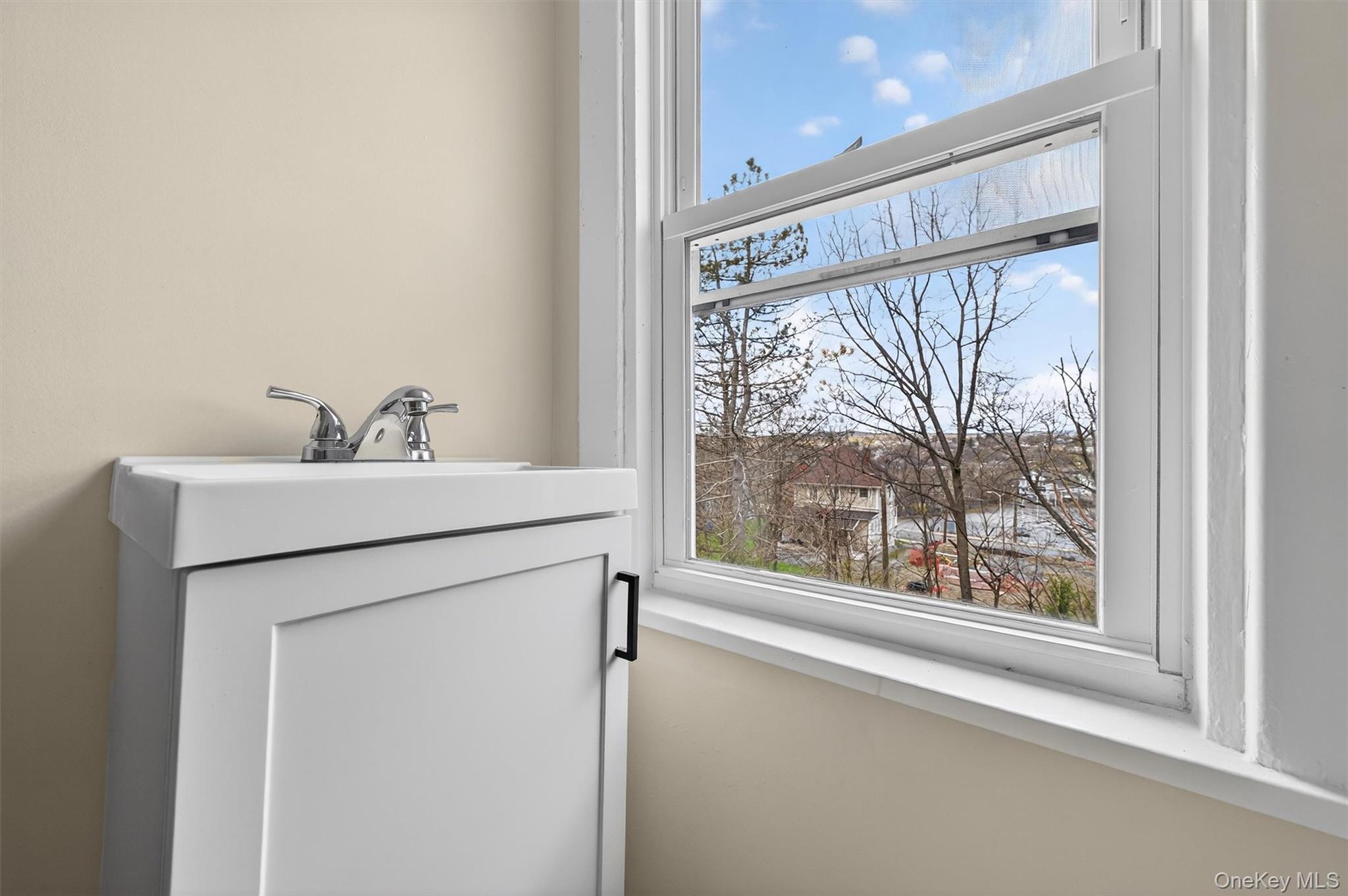 26 1/2 Ridge Street Middletown, NY 10940 - Photo 20 of 36
