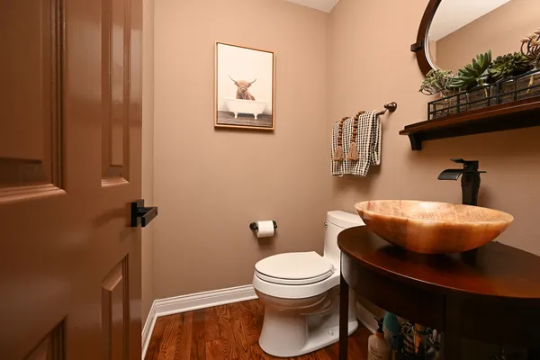 $439,000 | 136 South Lawford Court, Bloomingdale, IL 60108