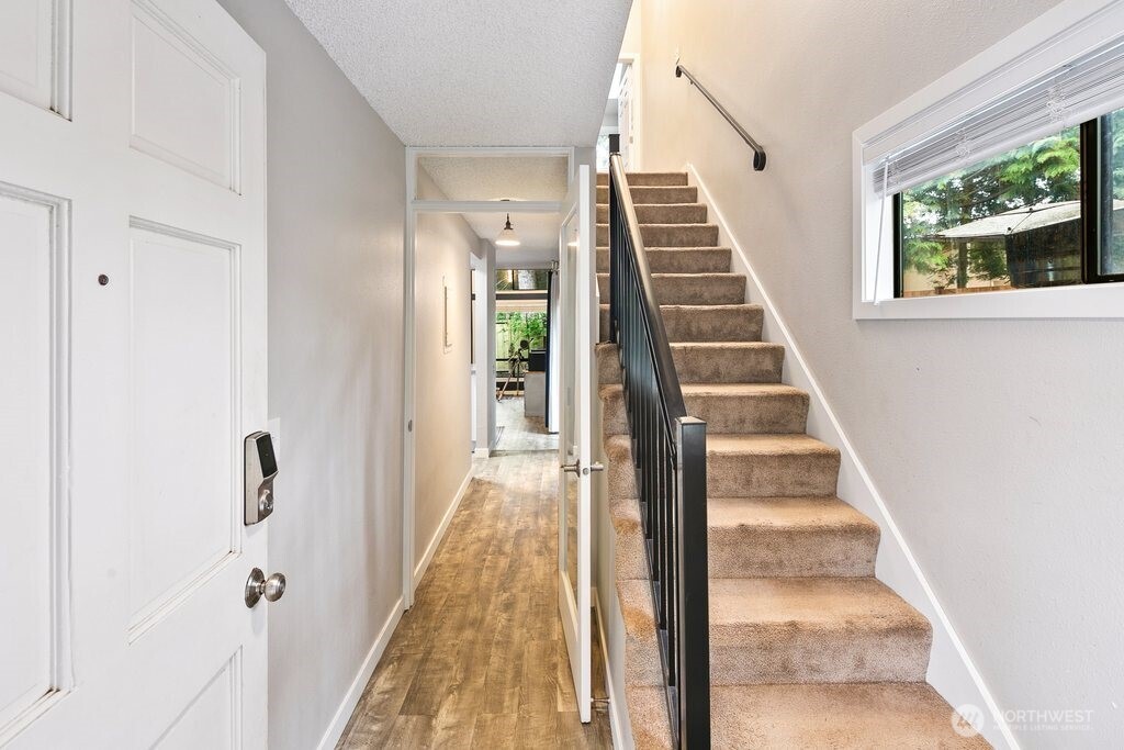 1431 Northwest Richmond Beach Road, Unit 1 Shoreline, WA 98177 - Photo 13 of 36