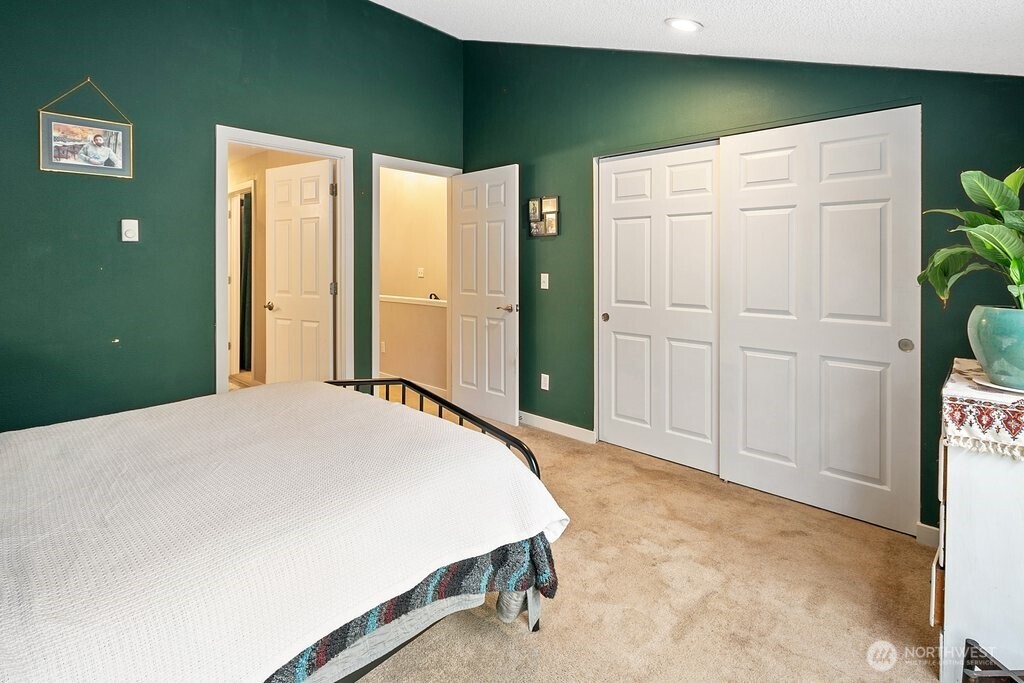 1431 Northwest Richmond Beach Road, Unit 1 Shoreline, WA 98177 - Photo 14 of 36