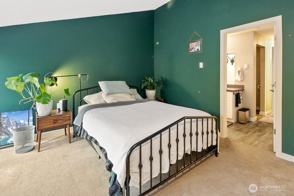 1431 Northwest Richmond Beach Road, Unit 1 Shoreline, WA 98177 - Photo 16 of 36