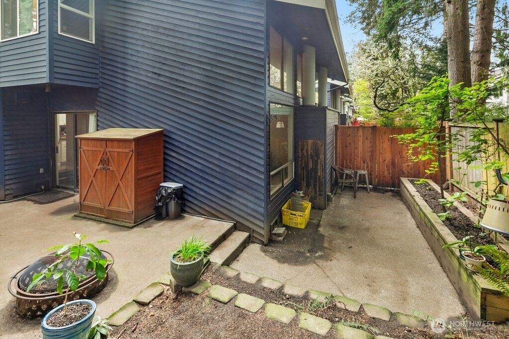 1431 Northwest Richmond Beach Road, Unit 1 Shoreline, WA 98177 - Photo 25 of 36
