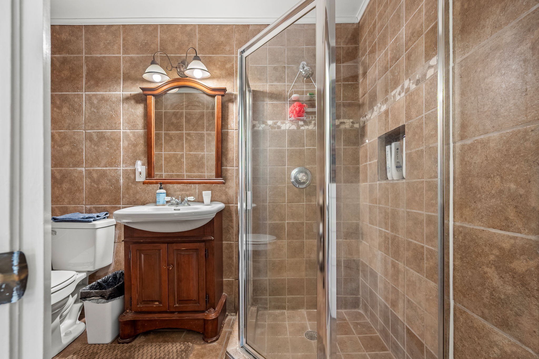 202 High Street Bell Buckle, TN 37020 - Photo 19 of 93 a bathroom with a sink and a mirror