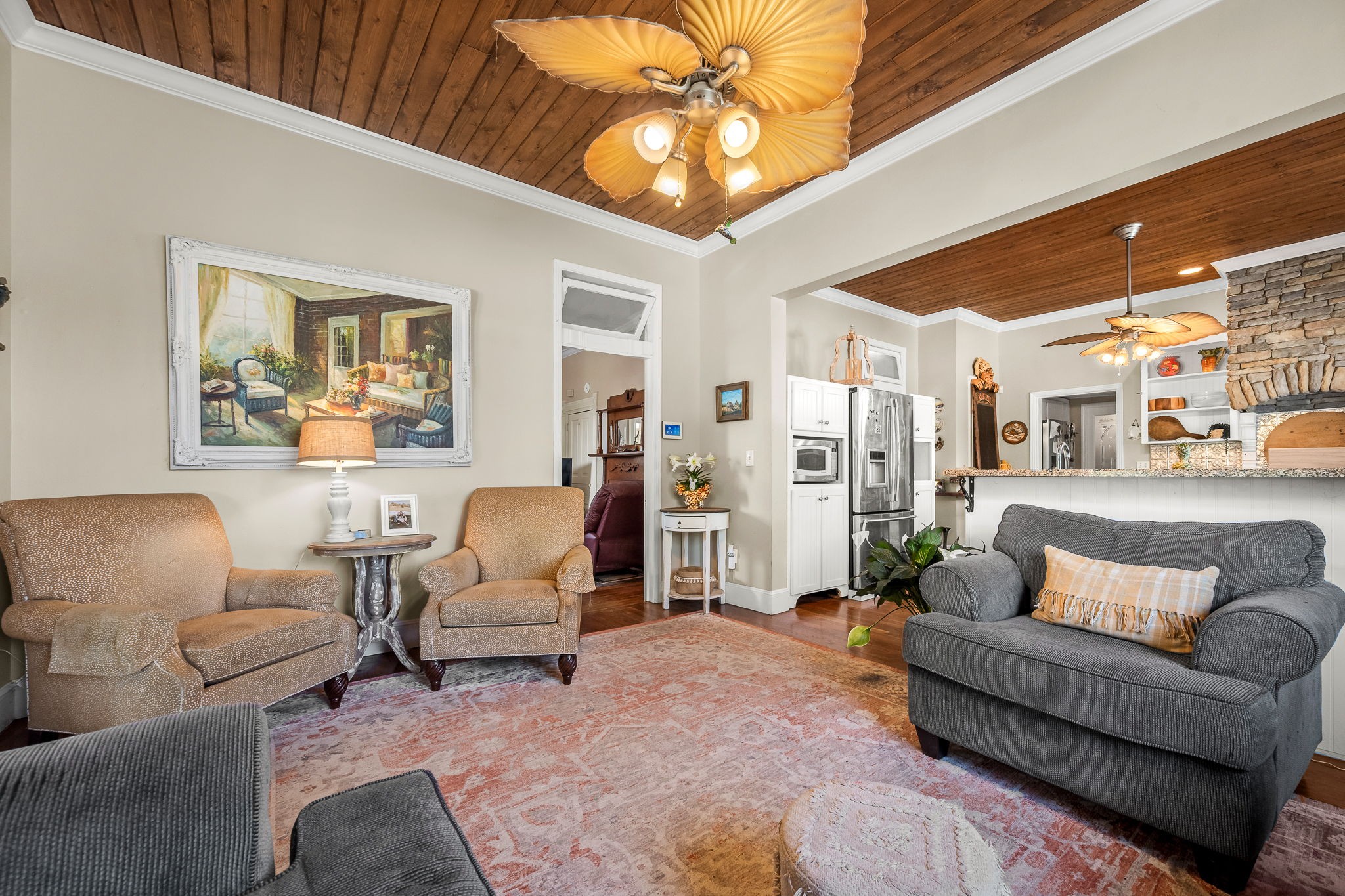 202 High Street Bell Buckle, TN 37020 - Photo 44 of 93 a living room with furniture and a large window
