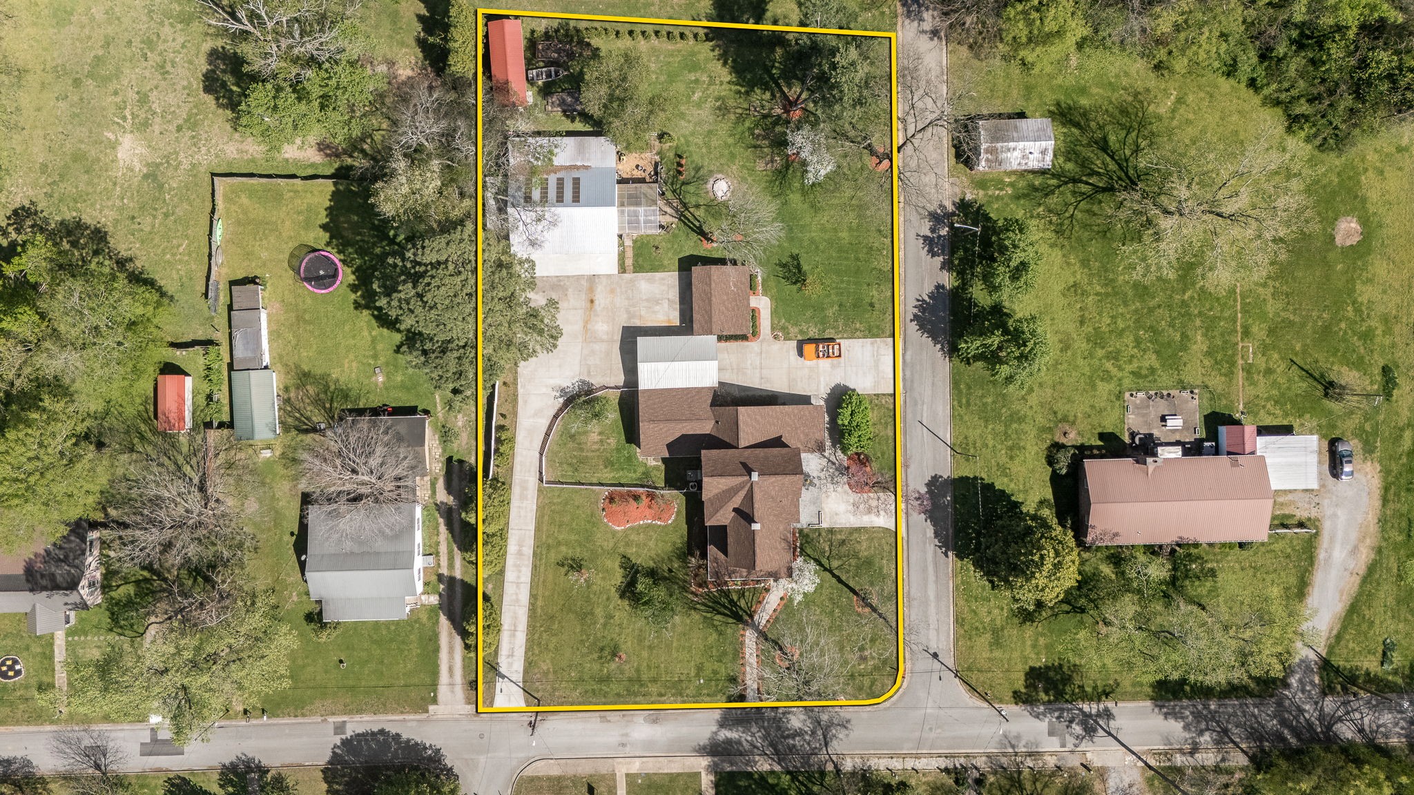 202 High Street Bell Buckle, TN 37020 - Photo 8 of 93