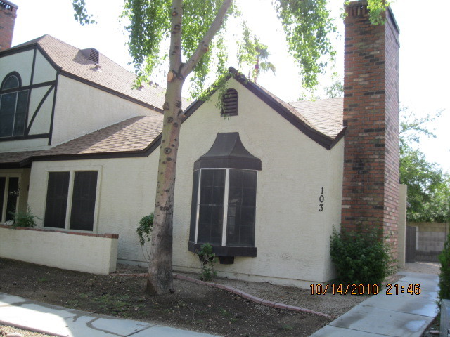 8111 West Wacker Road, Unit 103 Peoria, AZ 85381 - Photo 1 of 10 Front View