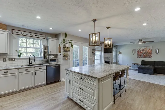 $549,000 | 812 Holly Meadow Drive, Buford, GA 30518