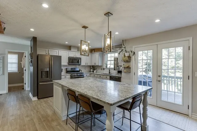 $549,000 | 812 Holly Meadow Drive, Buford, GA 30518