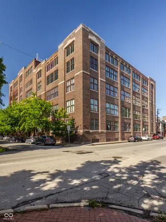 $315,000 | 430 North Park Avenue, Unit 504, Indianapolis, IN 46202