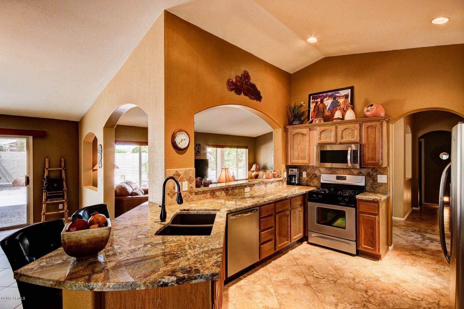 15504 Piccadilly Road Goodyear, AZ 85395 - Photo 15 of 49 Granite_SS Appliances