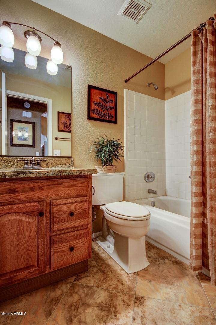 15504 Piccadilly Road Goodyear, AZ 85395 - Photo 32 of 49 Guest Bath_Granite Countertop