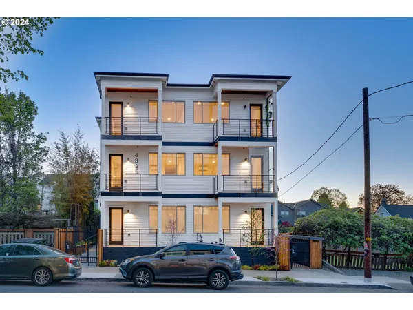 $269,000 | 4329 North Mississippi Avenue, Unit 4, Portland, OR 97217