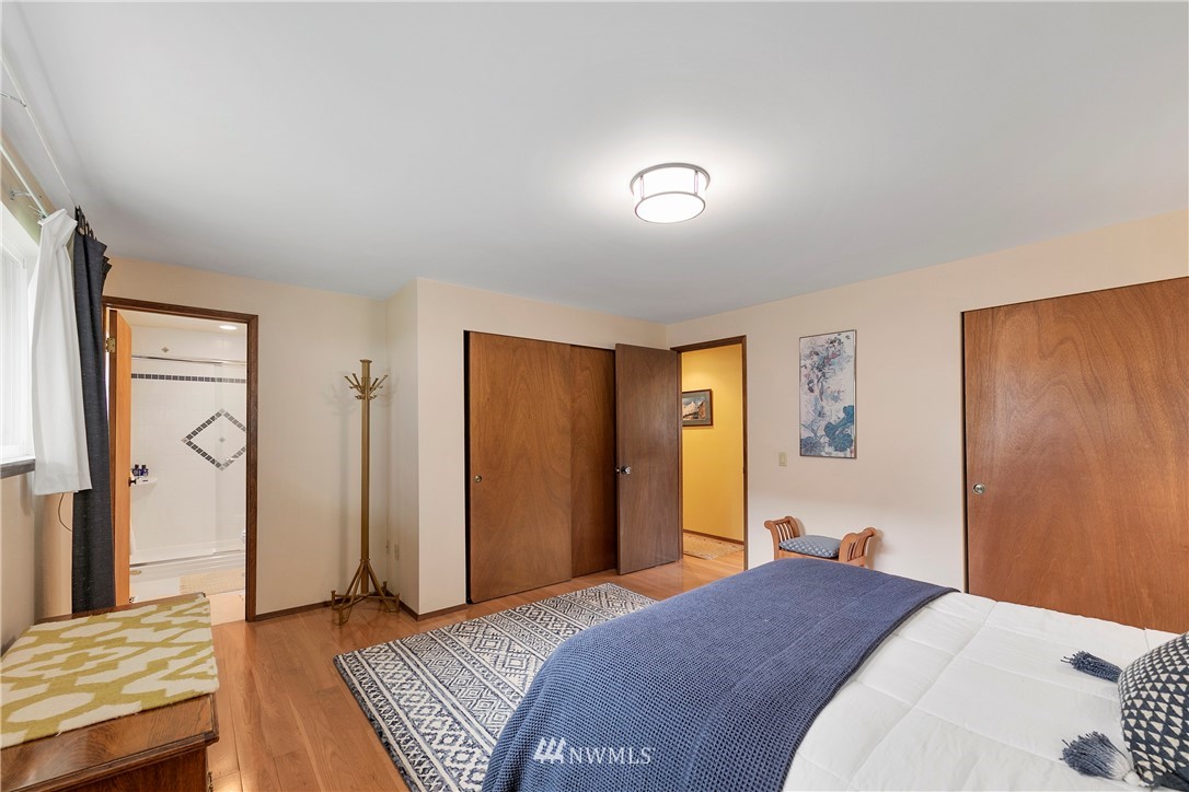 707 13th Way Southwest Edmonds, WA 98020 - Photo 10 of 25 Gallery Image 10
