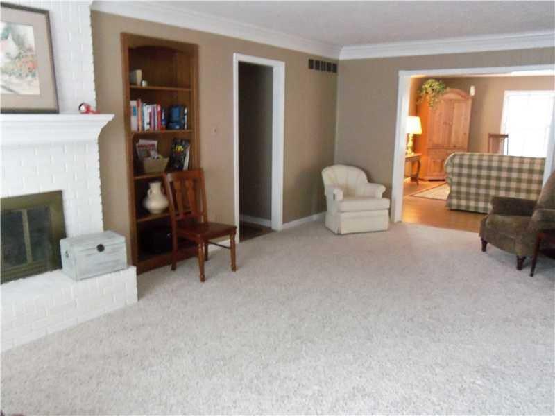12772 Wembly Road Carmel, IN 46033 - Photo 11 of 20 Gallery Image 11