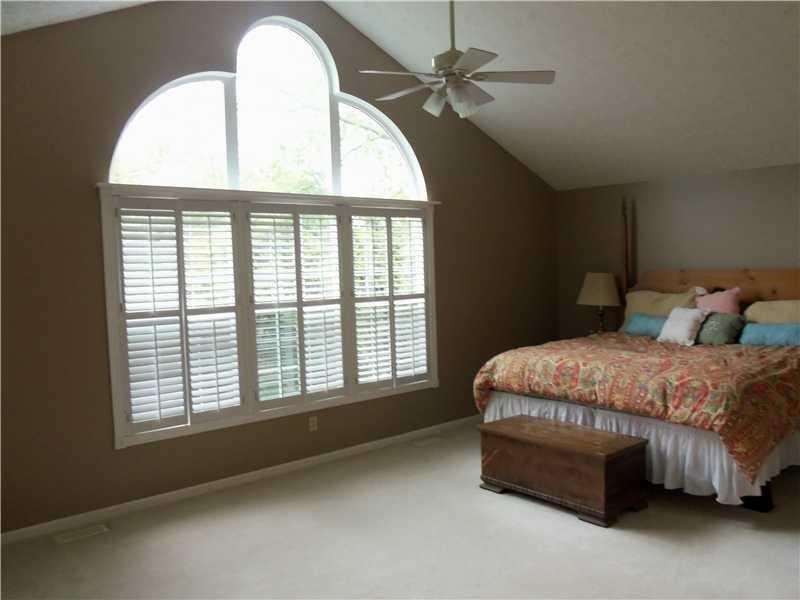 12772 Wembly Road Carmel, IN 46033 - Photo 3 of 20 Gallery Image 3