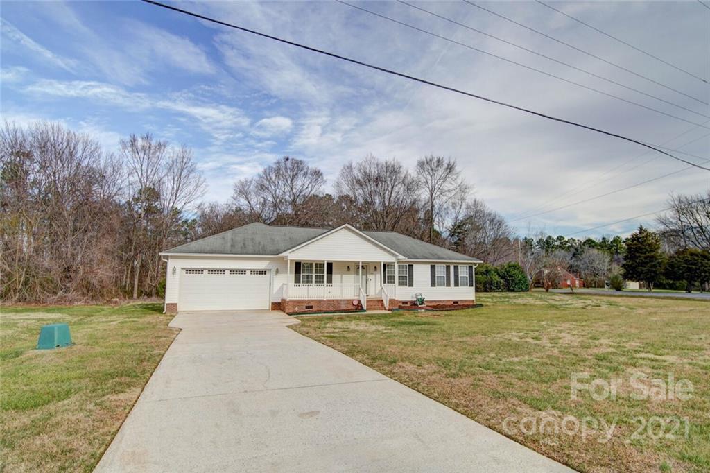 150 Neelytown Road China Grove, NC 28023 - Photo 2 of 34 Gallery Image 2