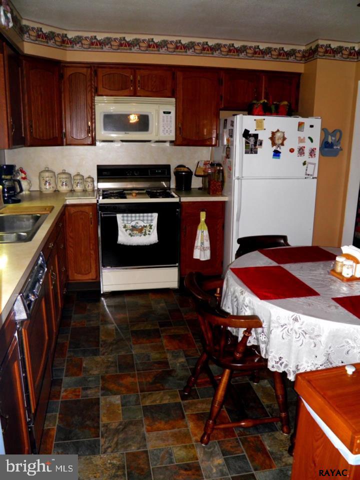 1255 Lombard Road Red Lion, PA 17356 - Photo 9 of 33 Gallery Image 9