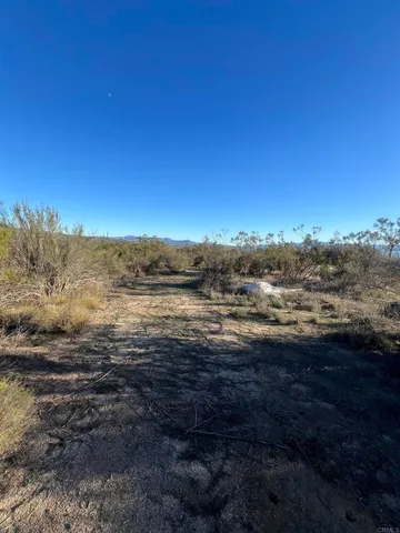 $140,000 | 1 Overton Road, Hemet, CA 92544