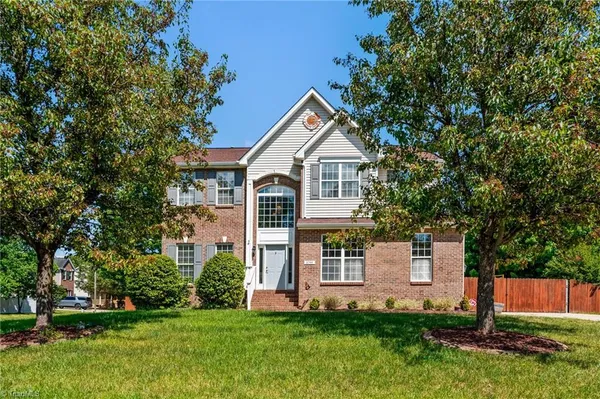 $450,000 | 3744 Deerfield Street, High Point, NC 27265