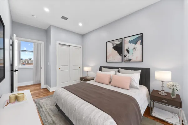 $1,299,000 | 3226 Colden Avenue | Laconia