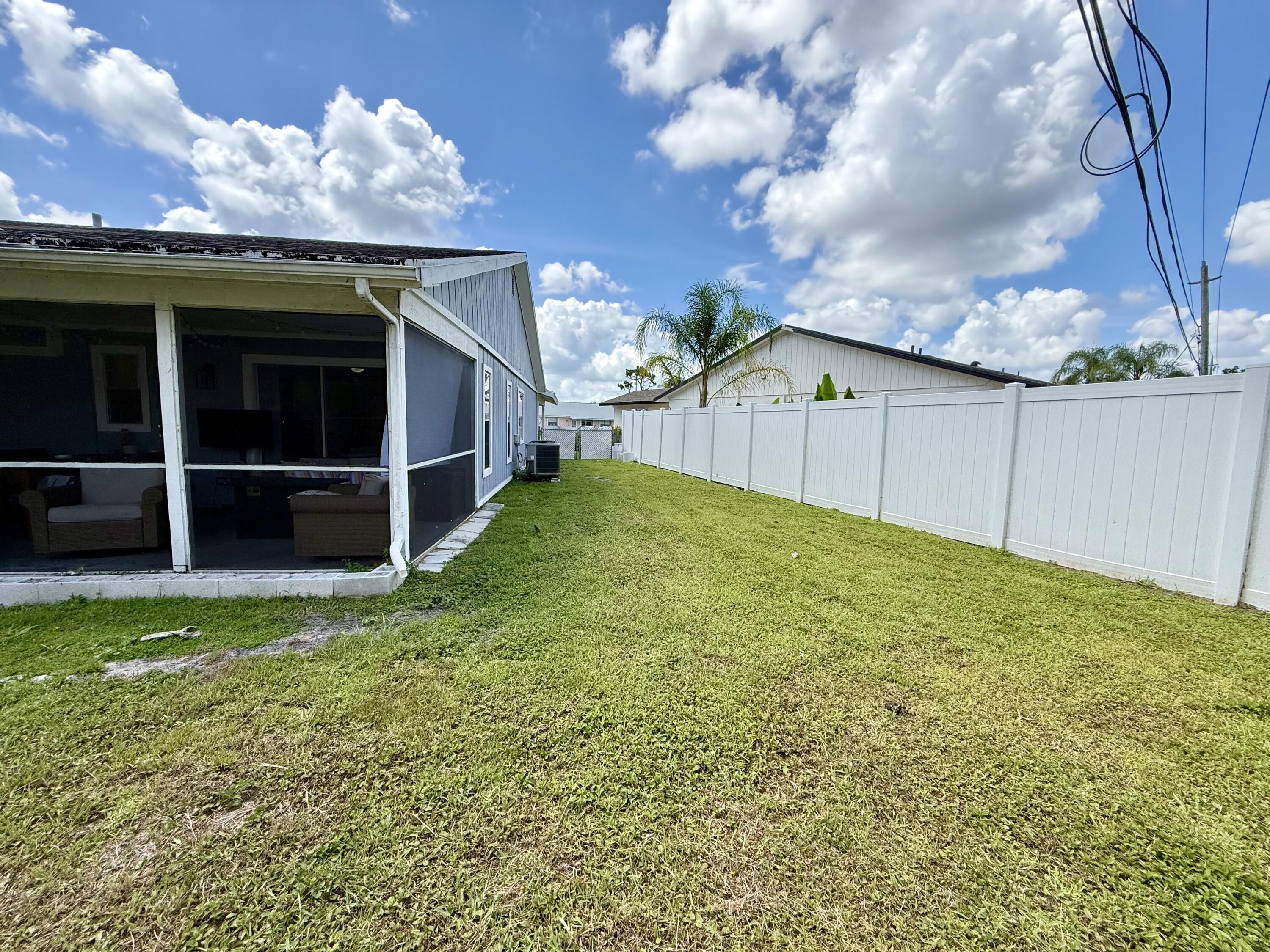 4441-4443 Southeast Village Road Stuart, FL 34997 - Photo 15 of 31 IMG_3655