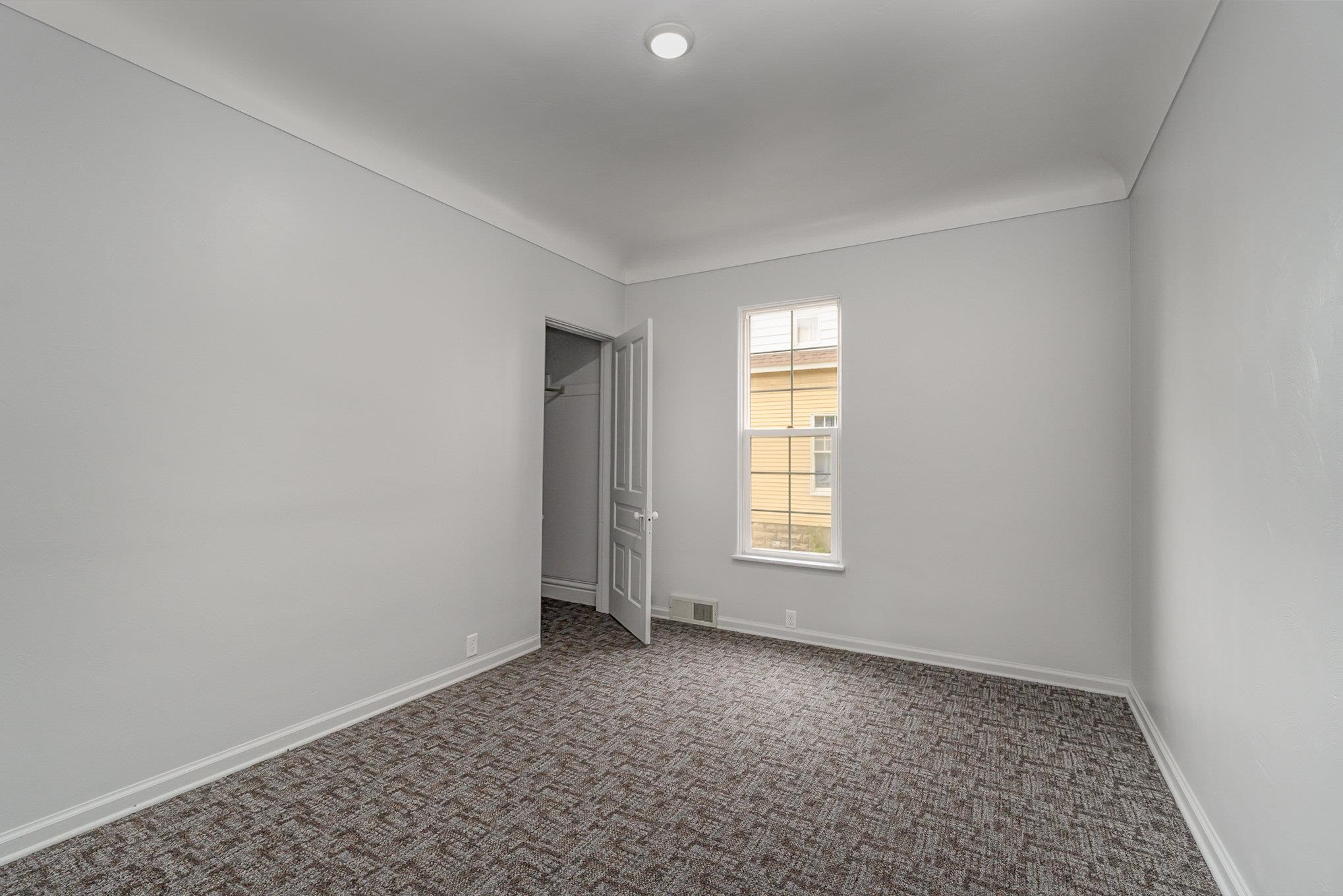 415 10th Street Bay City, MI 48708 - Photo 13 of 24 Gallery Image 13