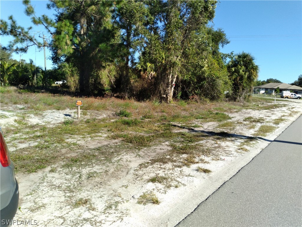 1941 Meadow Road Lehigh Acres, FL 33976 - Photo 4 of 5 Gallery Image 4