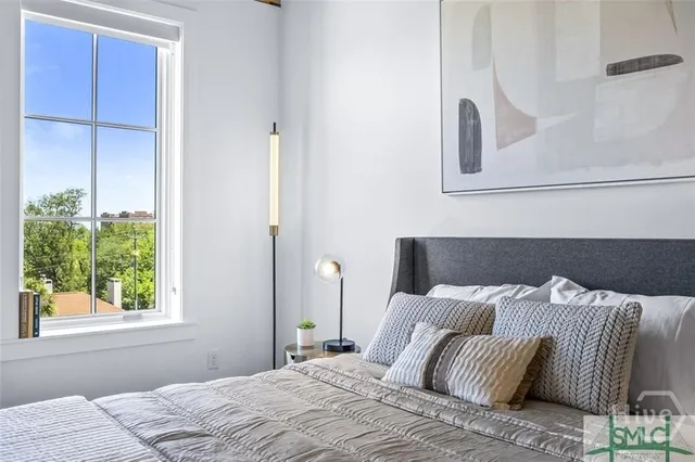 $2,223 | 111 Ann Street, Unit A11, Savannah, GA 31401