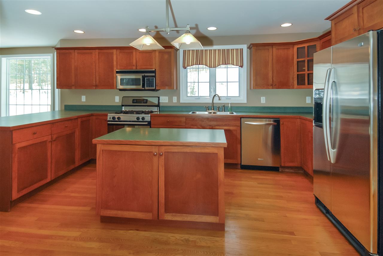 3 Randall Road Lee, NH 03861 - Photo 11 of 40