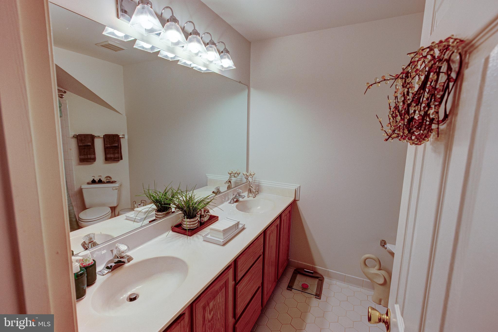 12817 Hawkshead Terrace Silver Spring, MD 20904 - Photo 30 of 35
