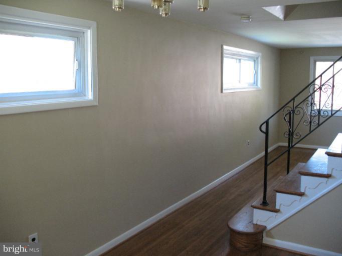 2131 Pitney Road Parkville, MD 21234 - Photo 22 of 30 Dining Room