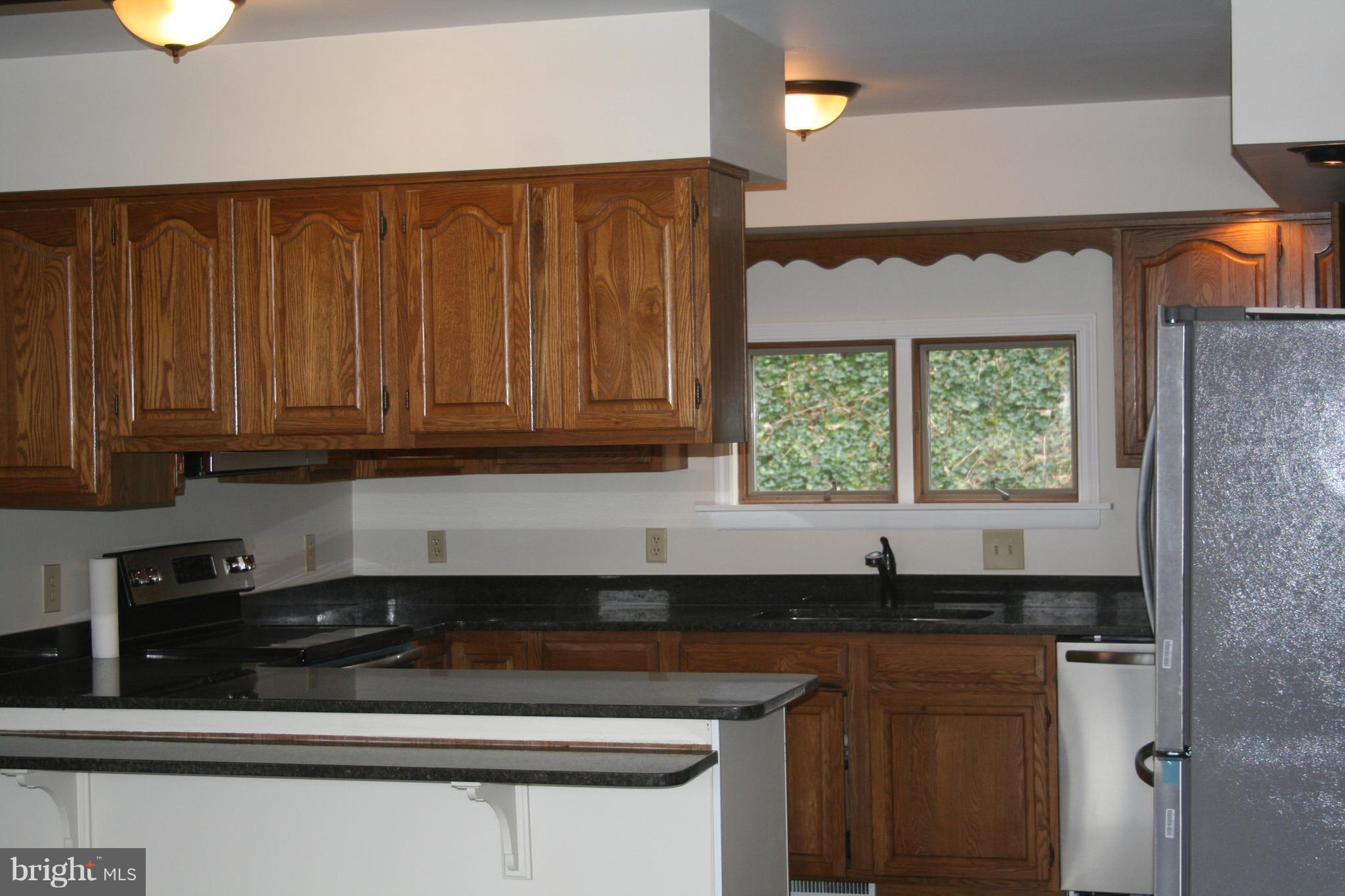 2369 Quarry Road Lebanon, PA 17046 - Photo 8 of 33 Gallery Image 8
